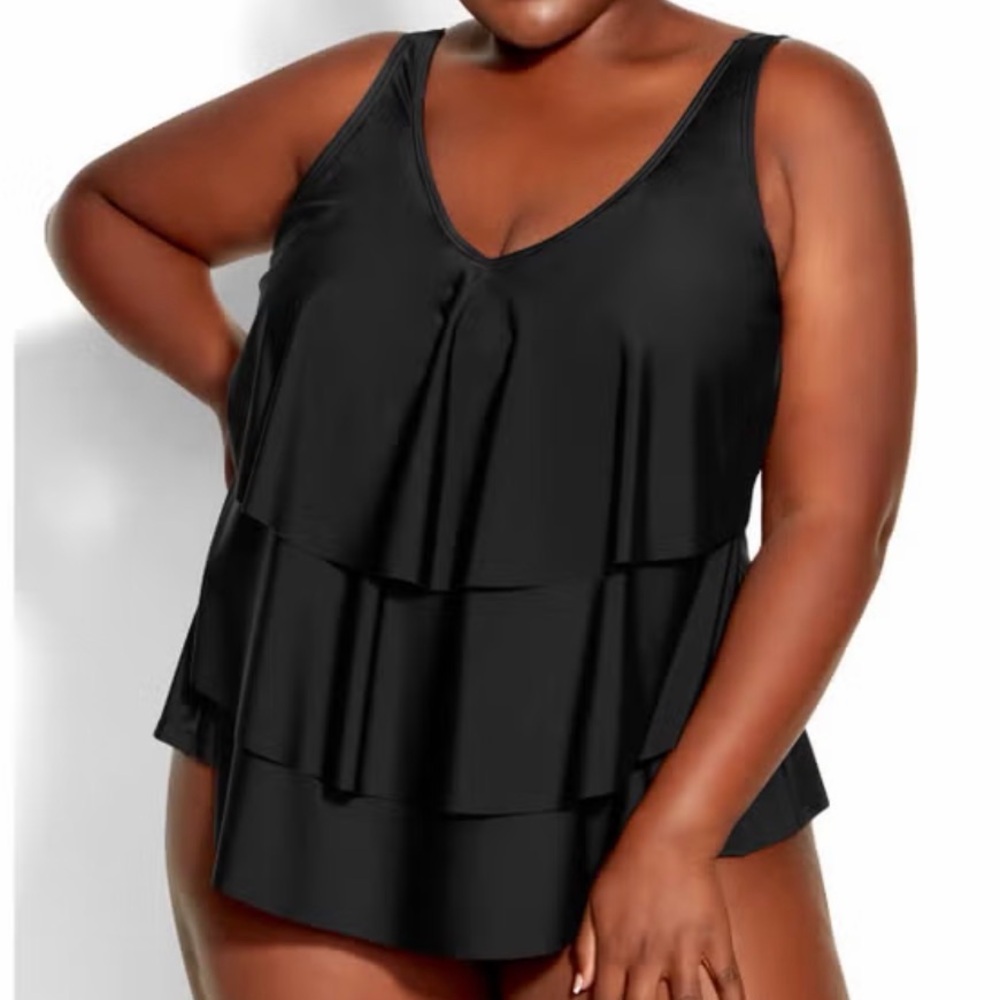 NWT Avenue Vneck Tiered Tankini Top Plus Size 14 Black